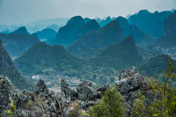 什么是冤亲债主